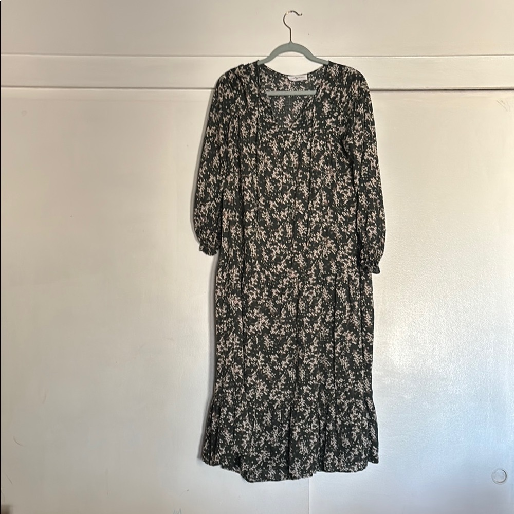 Carly Jean Los Angeles Floral Women's Dress - Picture 2 of 5